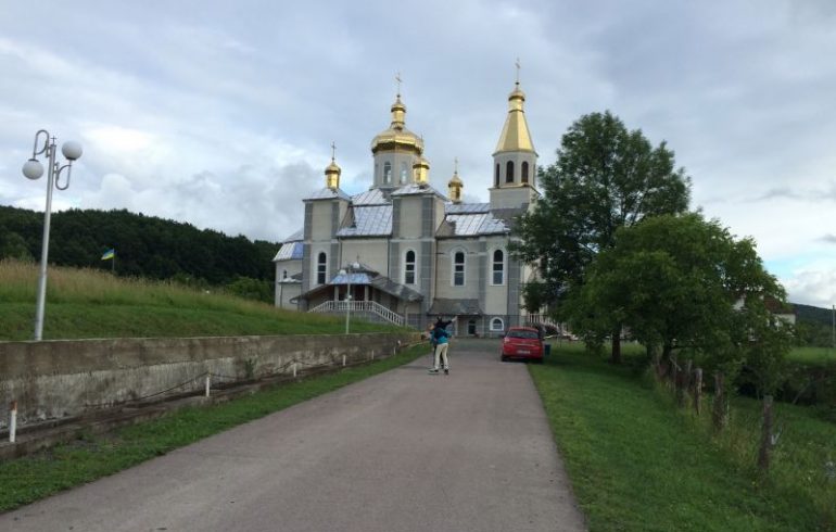 Религия, Пресвятая Богородица, монастырь. праздники