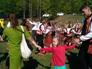хоровод на фестиваль гуцульской культуры «ГраждаFest»