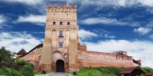 старинный замок Любарта в Луцке