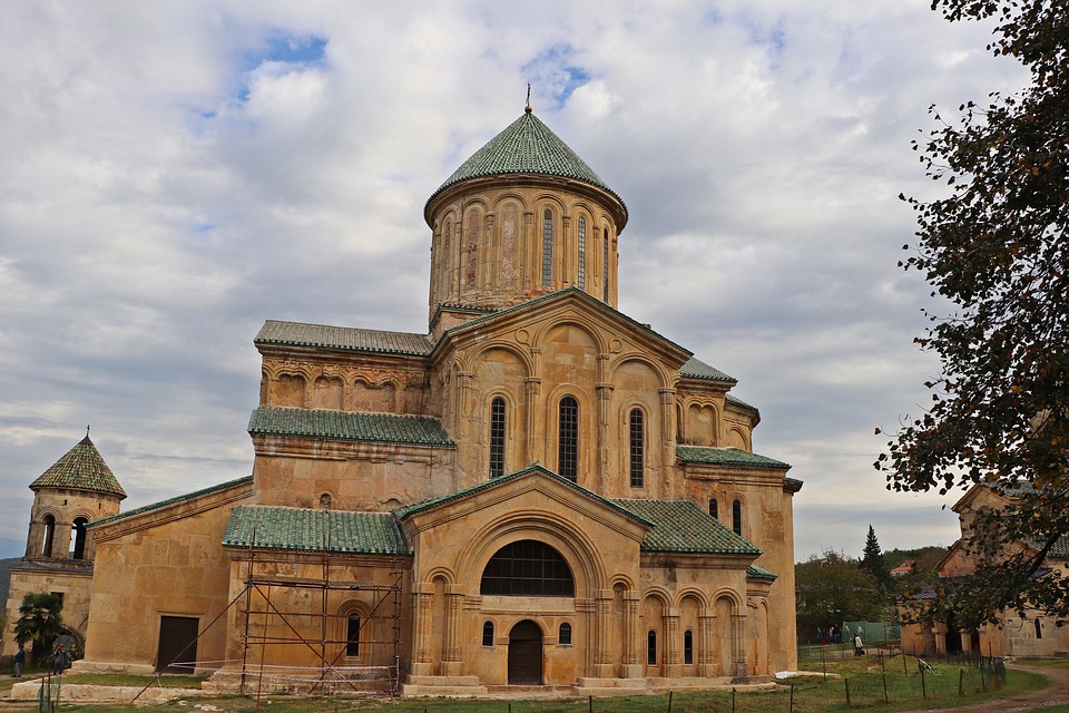  храм Георгия Победоносца в Гелати 