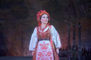 Серпенева афіша Національної опери