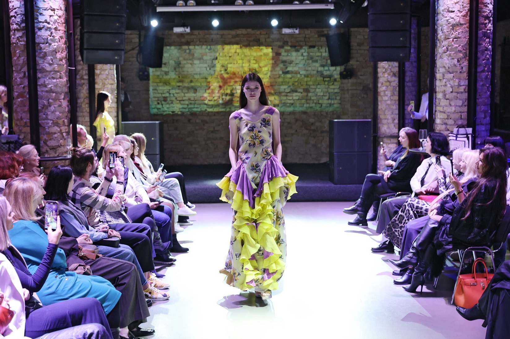 Колекція вечірніх суконь 