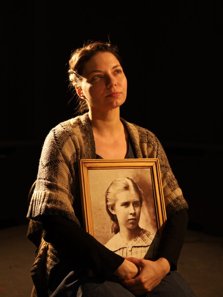 вистава про Лесю Українку